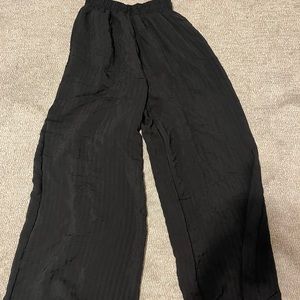 Black Flow Pants